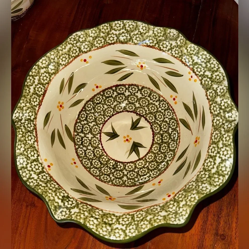 Temp-Tations Tara Old World set of 3 1-2 & 3.5 qt Floral Green Ceramic Bowls